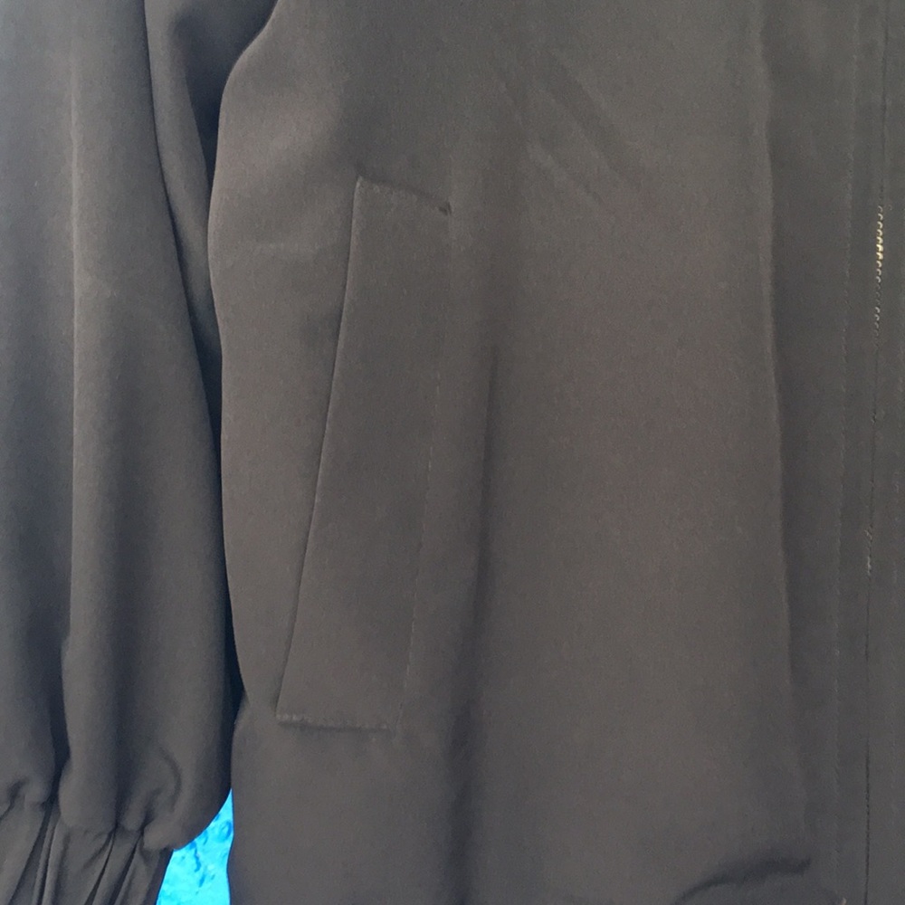 Chic Reversible Jacket! - Picture 11 of 11